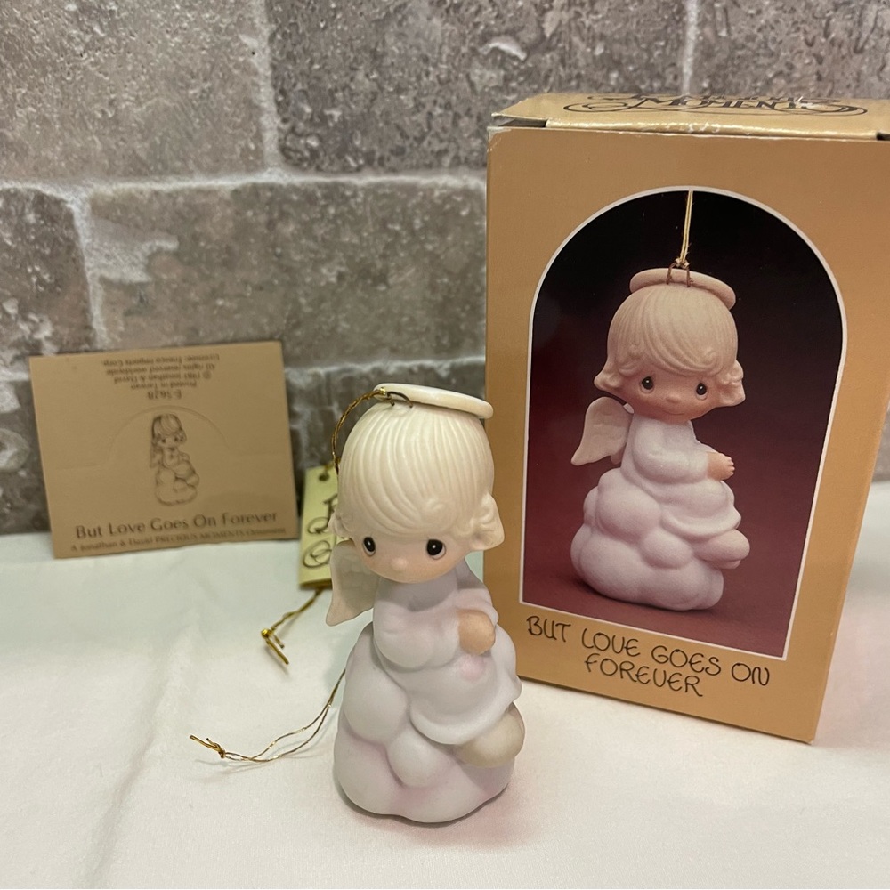 Vintage Precious Moments But Love Goes On Forever E-5627
